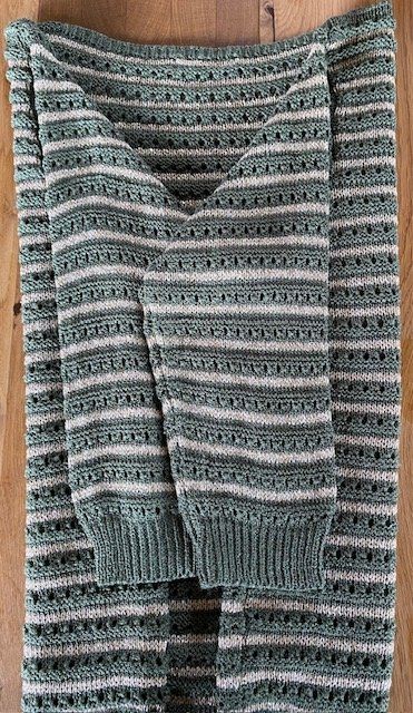 Maglioni & Felpe: Damen Pullover Actuelle gestreift grün Grösse S gebraucht – Usato da Ergisch venduto da July64 3