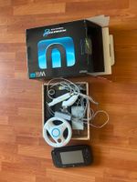 Nintendo Wii U Premium Pack mit GamePad und Zubehör