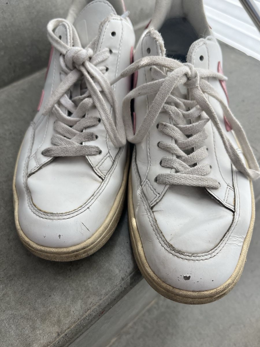Veja Scarpe da uomo: Veja Sneaker in Rot/Rosa – Usato da Kilchberg ZH venduto da sop_5xjv 5