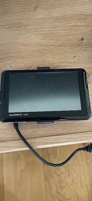Navigatori: Garmin nüvi 1390 – Usato da Boswil venduto da Roman992