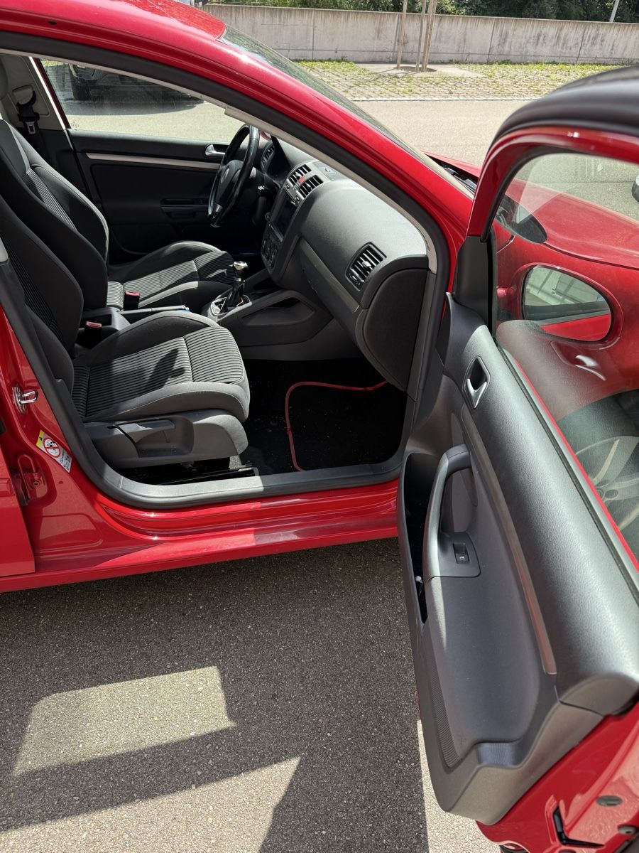 VW Automobili: VW Golf 4 MOTION 2.0 – Usato da St. Gallen venduto da Djomla1 6