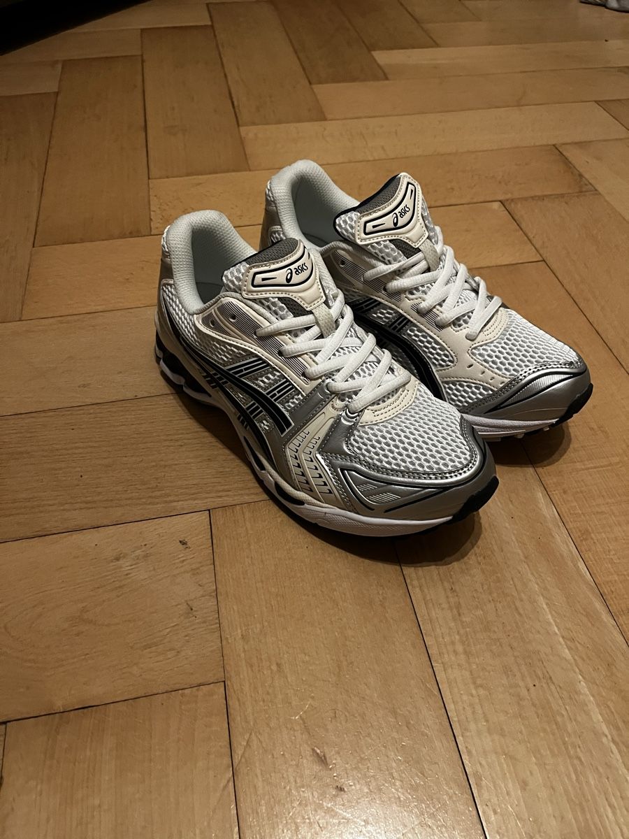 Chaussures hommes: Asics gel – D'occasion à Fribourg par pen_995b 1