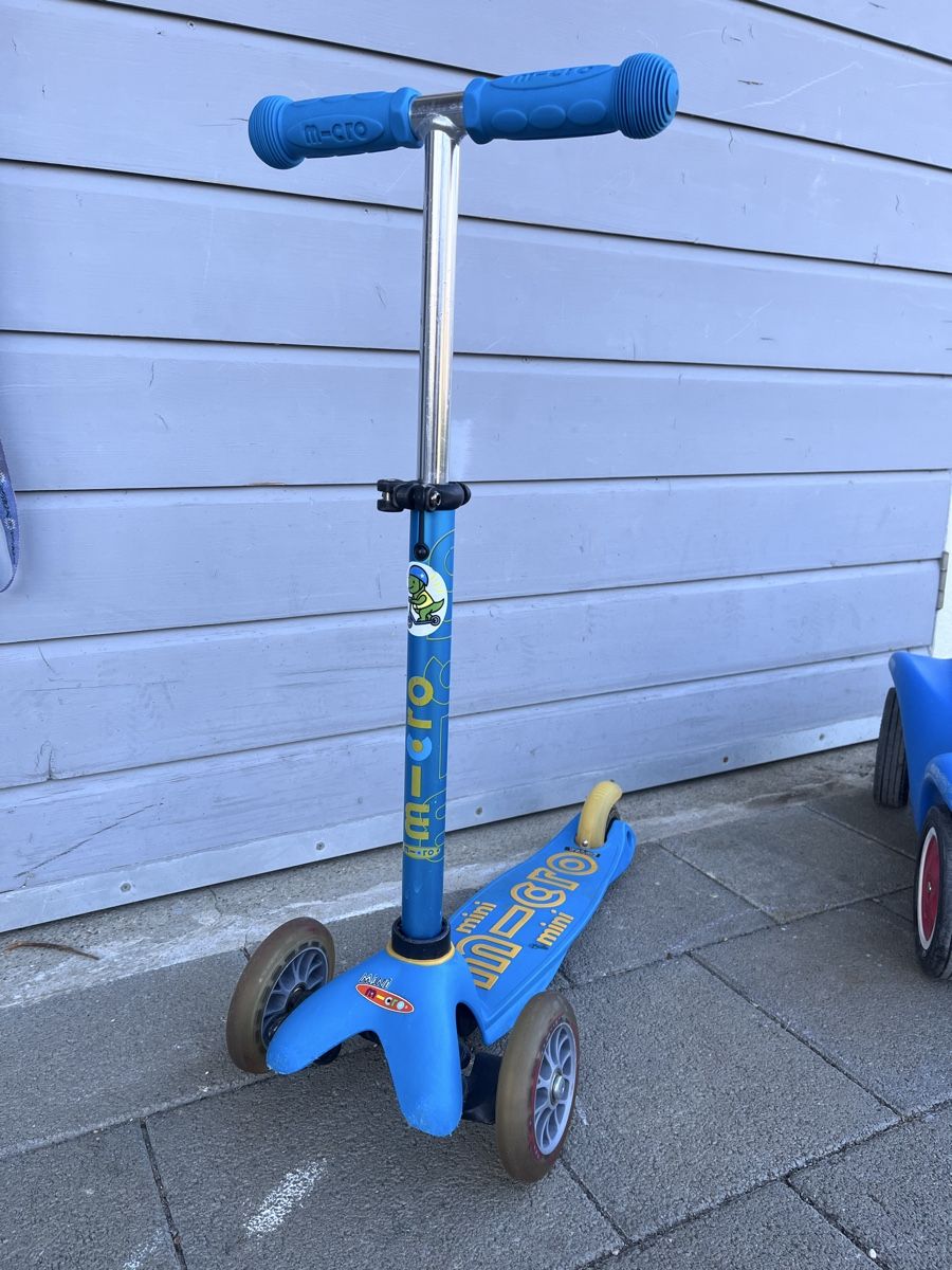 Micro Kickboard: Micro Mini Scooter/ Trottinett blau – Usato da Wiedlisbach venduto da maeneli09