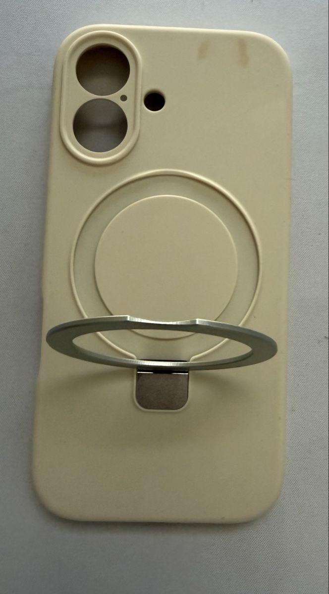 Cover & Protezioni schermo: Coque iPhone 16 avec support magnétique - État soigné – Usato da Carouge GE venduto da Yha84 2