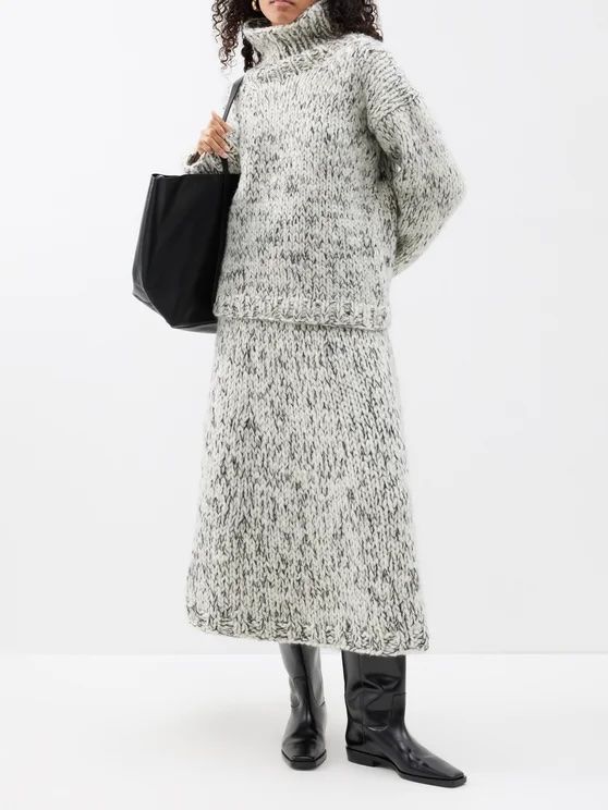 Lotti di vestiti: Joseph knit set – Usato da Dallenwil venduto da ZD2019