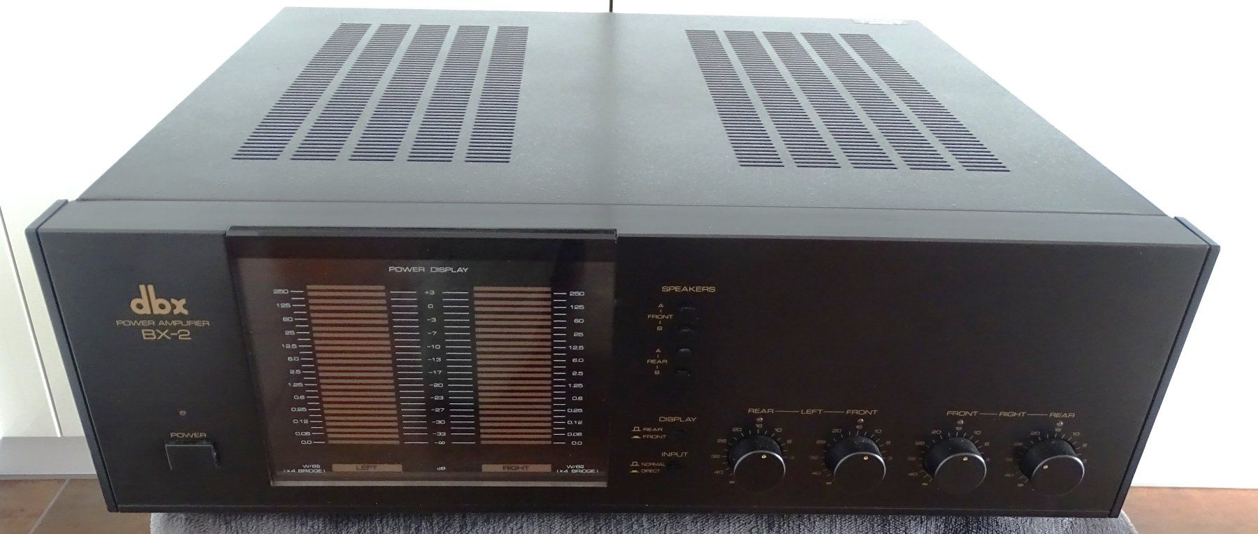 Dbx Amplificateurs: DBX BX2 Endstufe – D'occasion à Beringen par Coyote07