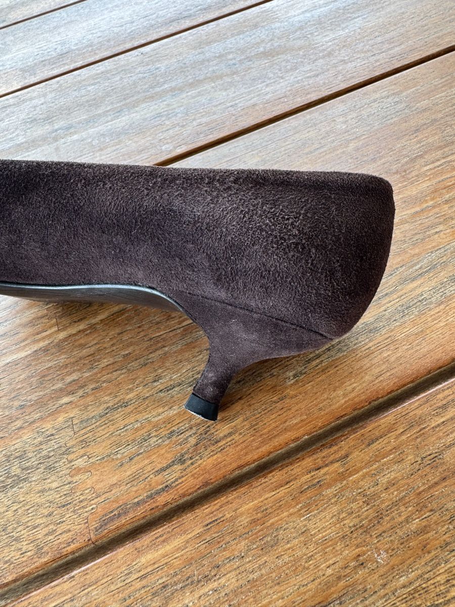 Stuart Weitzman Scarpe da donna: Pumps Wildleder braun, Grösse 37 – Nuovo (secondo la descrizione) da Bolligen venduto da Newyork63 2
