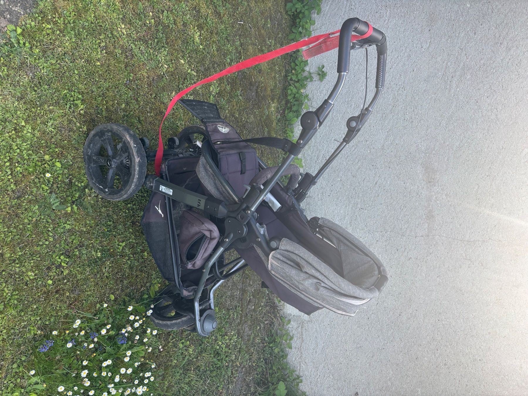 Tfk Carrozzine: Tfk Kinderwagen – Usato da Zürich venduto da Tschiffolin 4