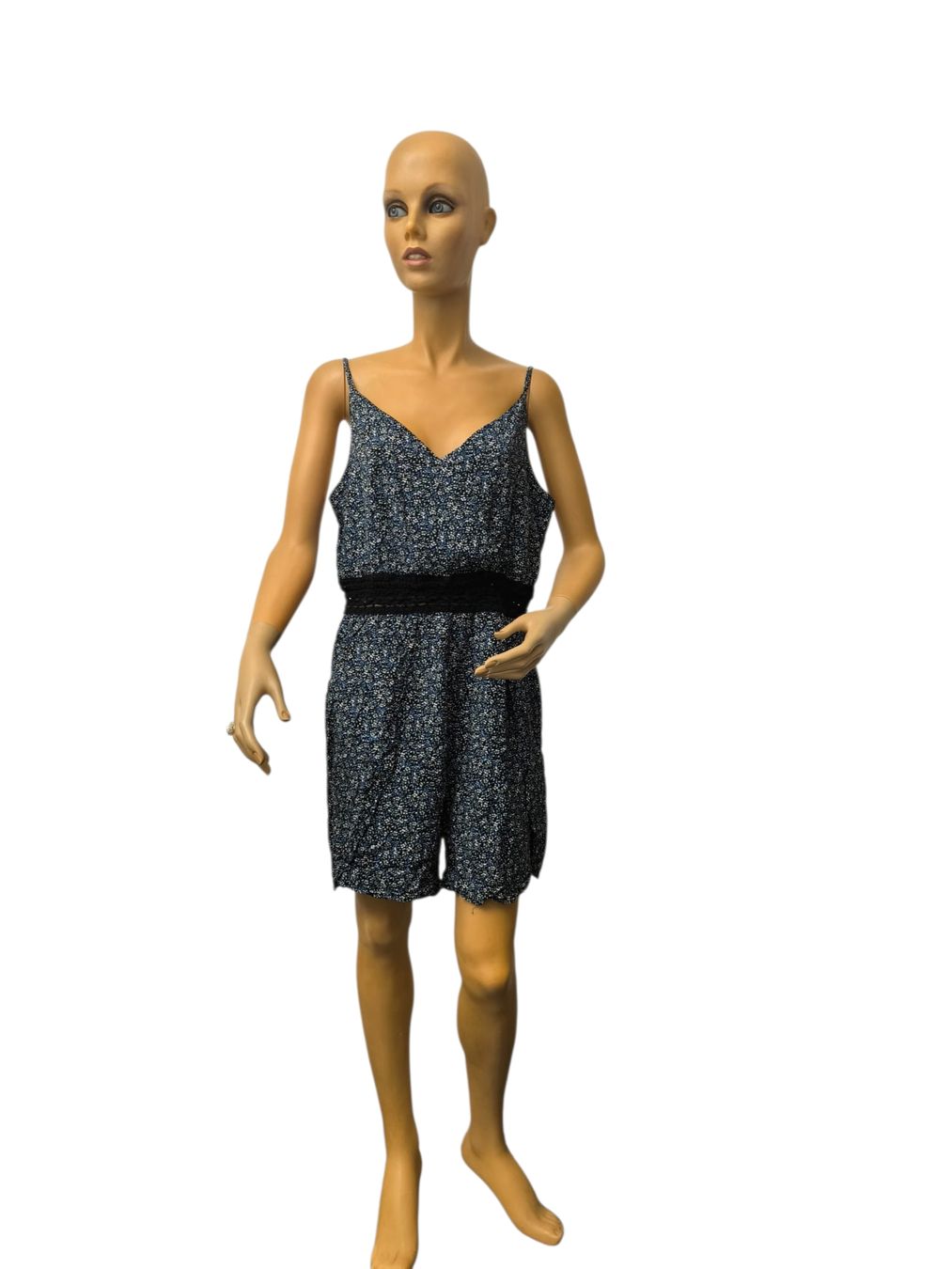 Tute: Chicoree Jumpsuit / Hosenkleid – Usato da Gettnau venduto da Immortal_