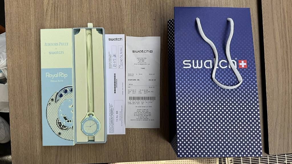 Orologi: Swatch X AP Royal Pop blaue Acht – Usato da Bern venduto da seb_sx9p