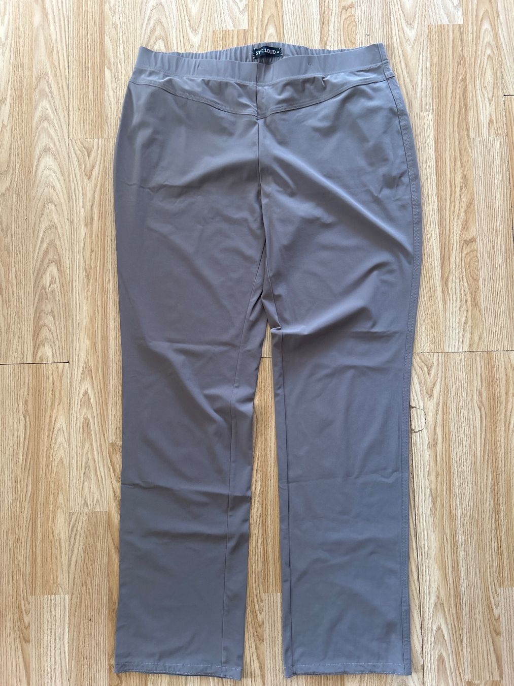 Pantaloni: Hosen ST CLOUD grau Groesse 48 – Usato da Buttisholz venduto da allule13
