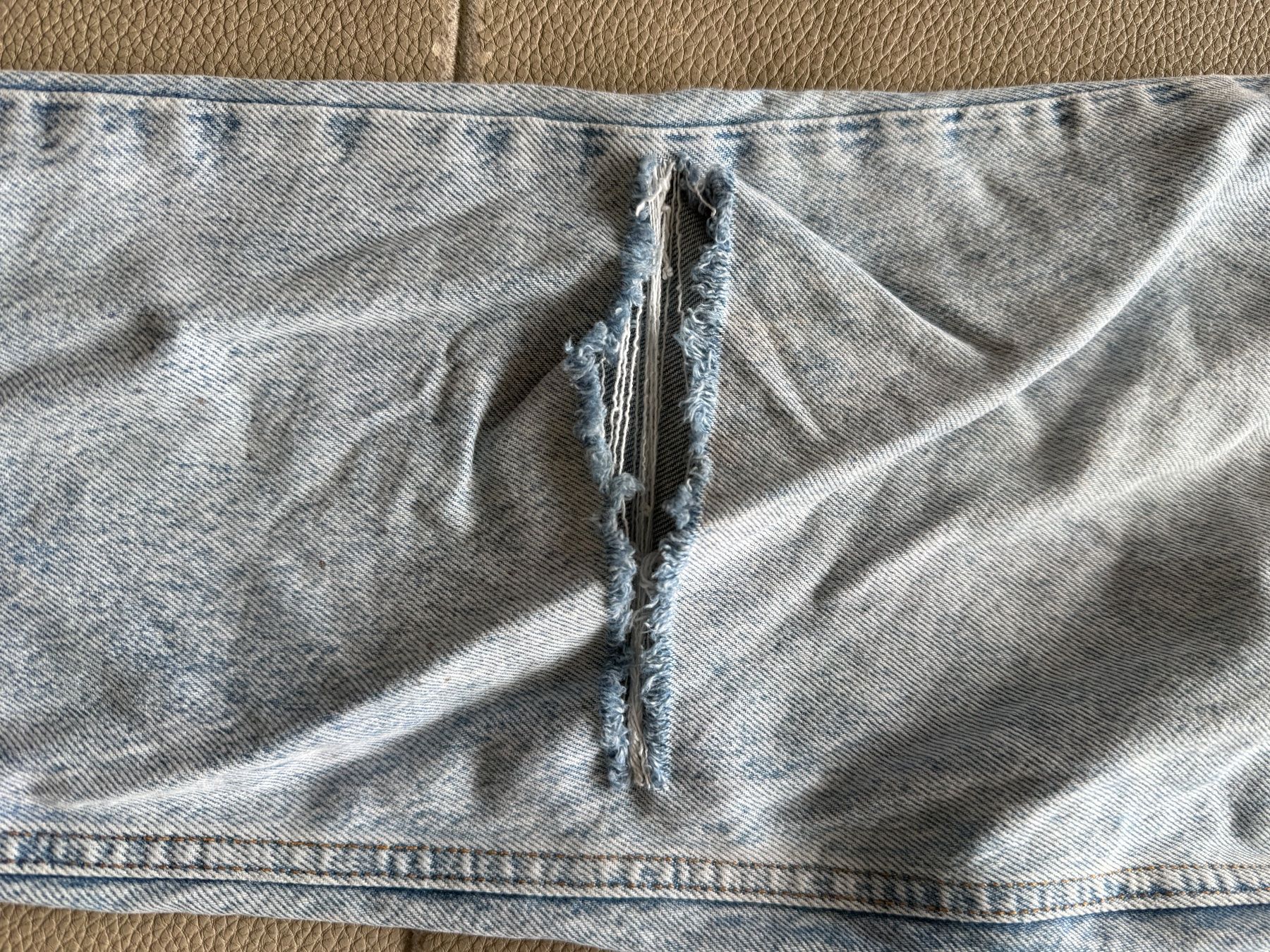 Mango Pantaloni: Mango Jeans, breit geschnitten, hellblau, Gr. 38 – Usato da Affoltern am Albis venduto da Rinale 4