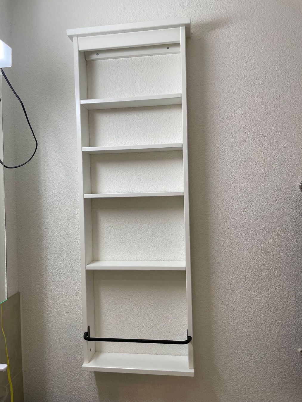 Ikea Scaffali: IKEA Hemnes Wandregal – Usato da Thayngen venduto da mirjambuehrer