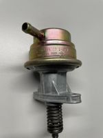 Pompe à essence Mécanique OPEL / GM Pierburg 90281789