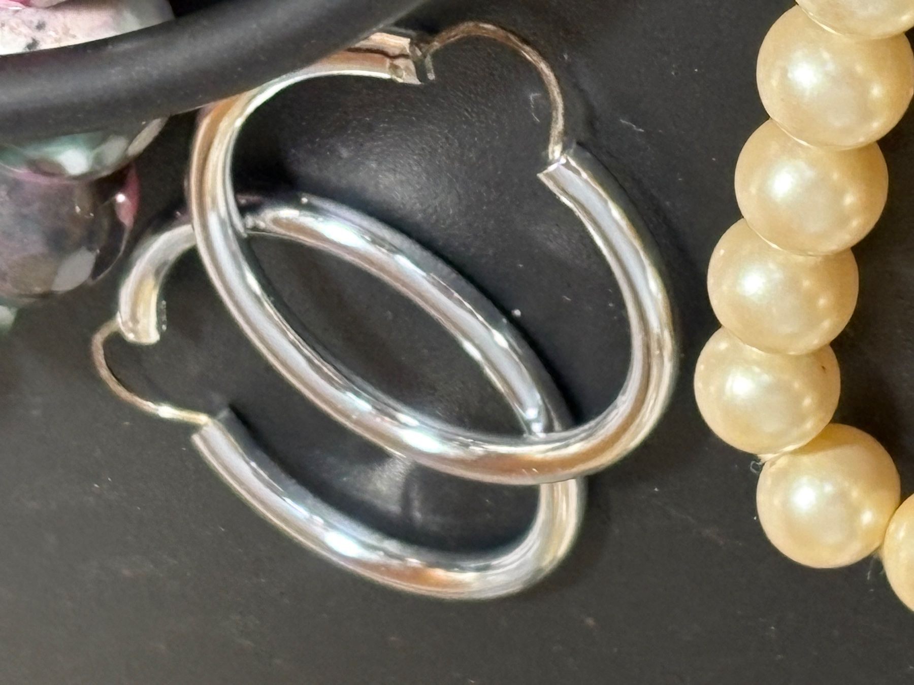 Sonstiger Schmuck: Schmucklot mit unechter Perle ca. 80 cm Lang – Gebraucht aus St. Peterzell von verena40 1