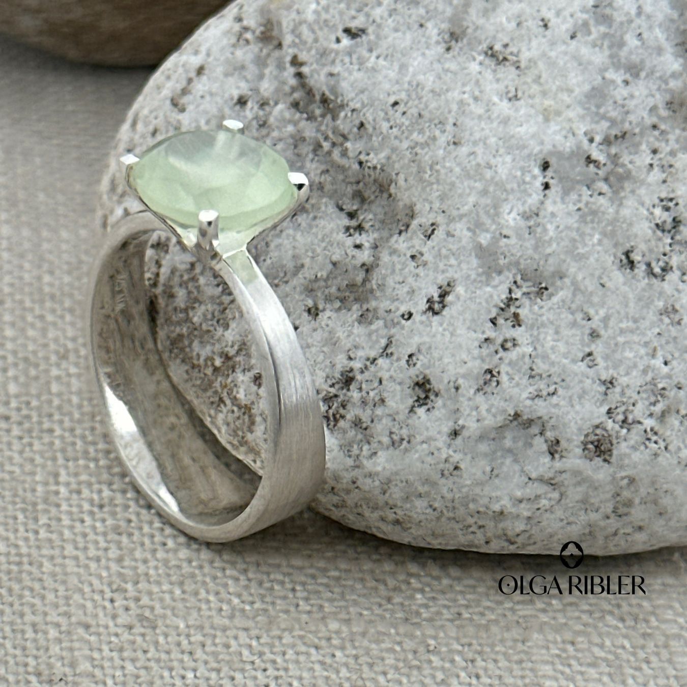 Olga Ribler Anelli: Silberring matt mit Prehnite Grösse 62 – Nuovo (secondo la descrizione) da Luzern venduto da Schmuckoutlet 3
