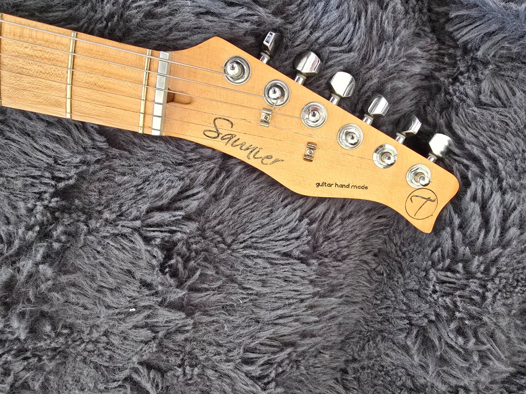 Strumenti musicali: Saunier Custom Tele thinline hand made – Usato da Eglisau venduto da Flying-V 1