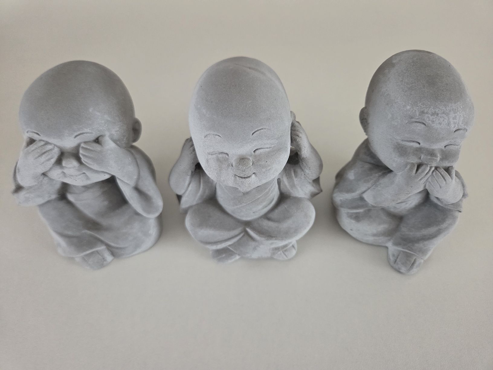 Tutte le decorazioni: Buddhas Deko-Figuren – Usato da Burgdorf venduto da Talora 1