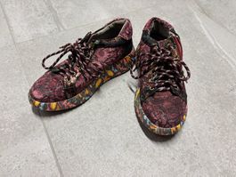 Basket soulier Laura Vita motif floral taille 38 dès 1 franc