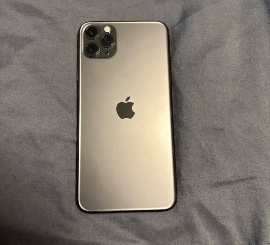 Apple Telefoni cellulari / Smartphones: iPhone 11 Pro Max (64GB) Akku 96% – Usato da Luzern venduto da Waince786 3