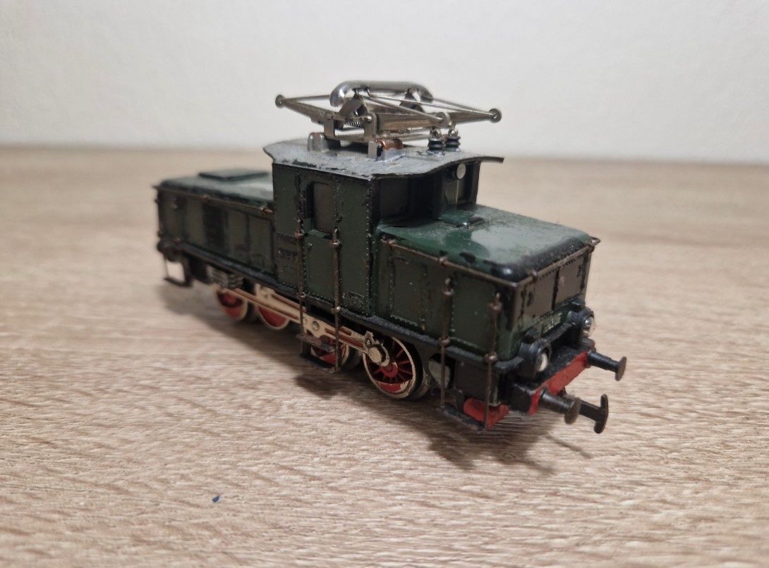 Märklin Modellini di ferrovie: Märklin E-Lok Ce800 E63 02 H0 (P) (2) – Usato da St-Aubin-Sauges venduto da Lo_Go 3