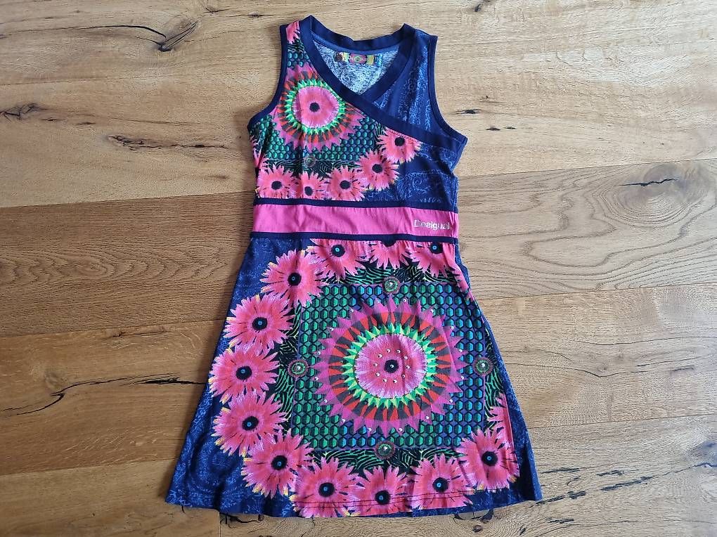 Desigual Kleider & Röcke: Kleid Gr.146/152 – Gebraucht aus Brütten von gupi1717