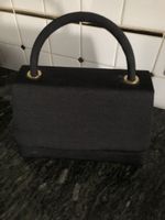 Feste schwarze Stofftasche