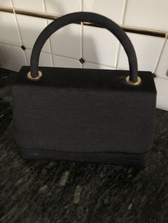 Feste schwarze Stofftasche