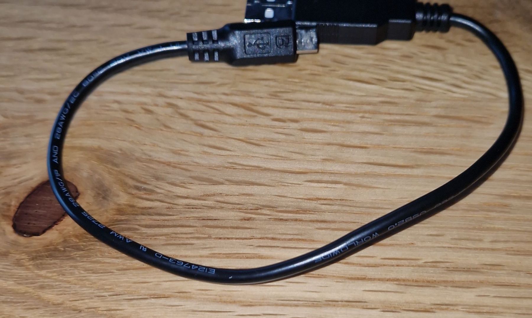 Bose Cavi: Câble Bose USB - micro USB – Nuovo (secondo la descrizione) da Vuadens venduto da adrien8