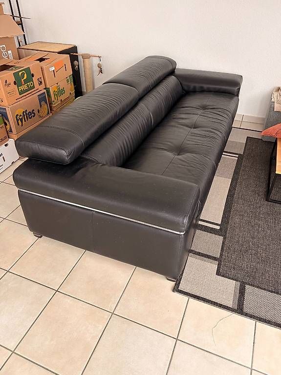 Natuzzi Sofas: Canapé en cuir Natuzzi – Gebraucht aus Belmont-sur-Lausanne von eric6quatre