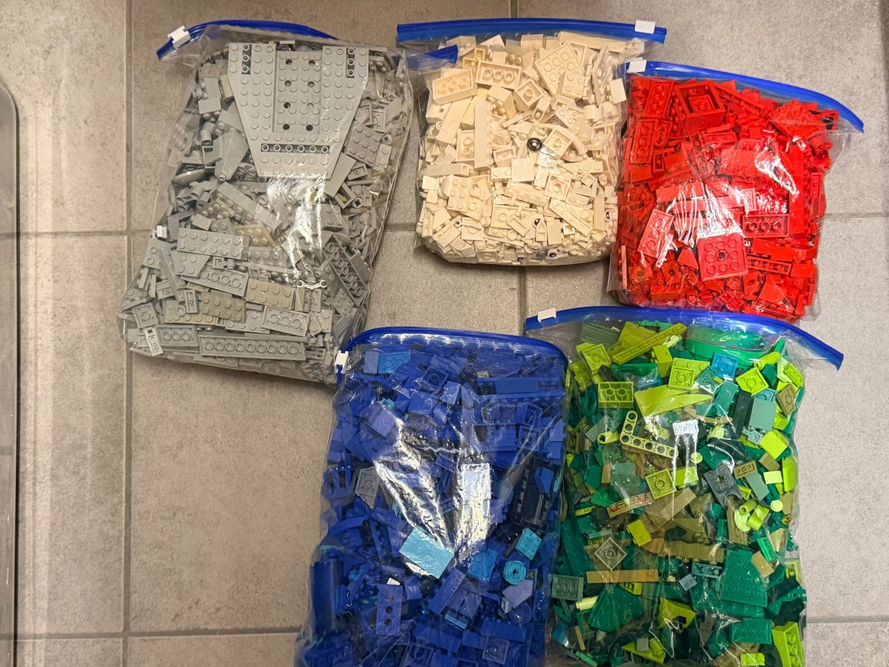 Lego Kit di costruzioni: Lego Konvolut 4kg – Usato da Binningen venduto da samorga21