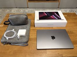 MacBook Pro 14, M2 Pro, 16GB, 512GB SSD - Neuwertig