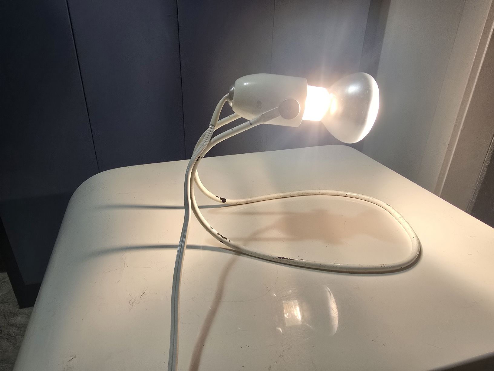 Lampade: minimalistischer kleiner spot – Usato da Biel/Bienne venduto da alexriveros2 1
