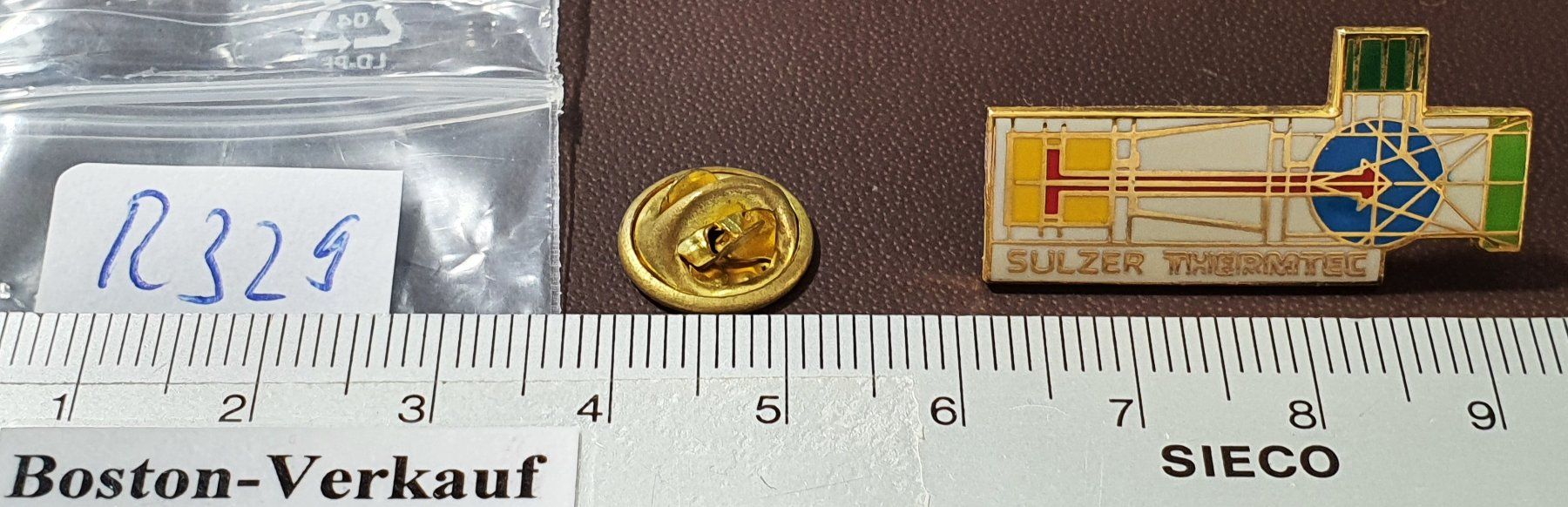 Placchette & Badge: R329 - Pin SULZER Thermtec Kunst Pin – Usato da Reinach BL venduto da Boston-Verkauf 2