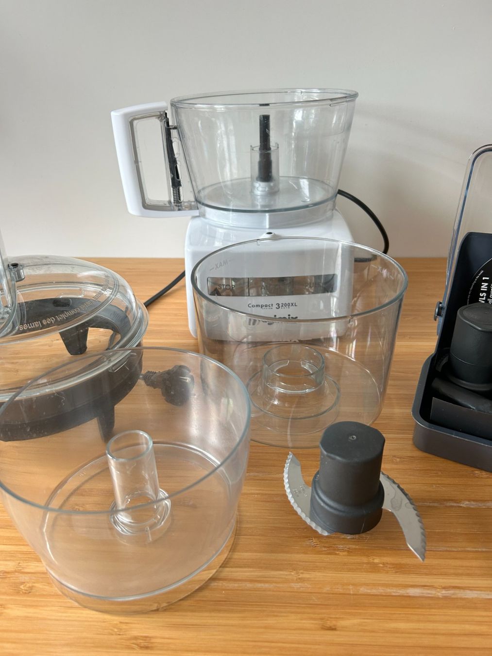 Magimix Elettrodomestici da cucina: Robot multifonction Magimix Compact 3200XL – Usato da Gais venduto da ann_5jlh 4