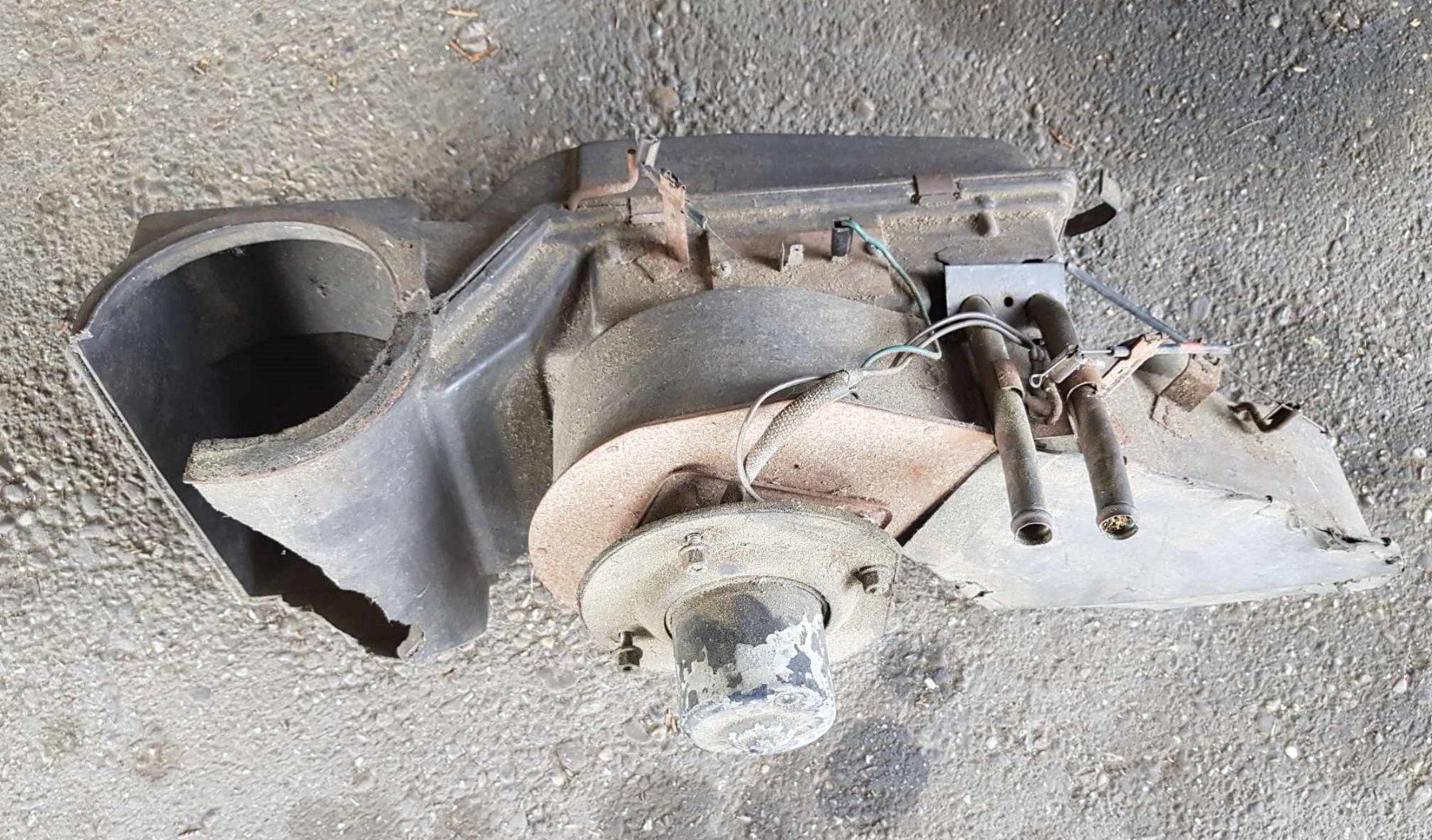 Mopar Tutti pezzi di ricambio auto: Mopar A-Body Heizungskasten – Usato da Niedergösgen venduto da usc_8qc6 2