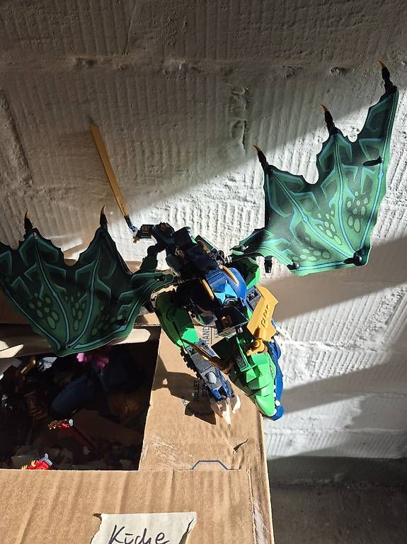 Lego Kit di costruzioni: LEGO Lloyds legendärer Drache – Usato da Winterthur venduto da Neuesim 1