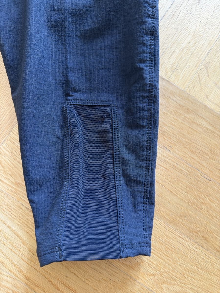 Fox Pantalons: Fox  Enduro Racing Pants Defend Size 30 Black – D'occasion à Zürich par ebernal 4