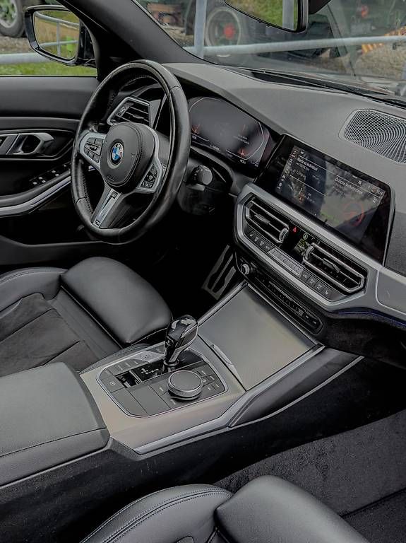 Autos: BMW 330 – Gebraucht aus Schaffhausen von lar_p6zb 3