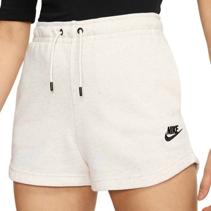 Pantaloni: Weisse Nike Shorts Gr.M – Usato da Arth venduto da ivikiwishop