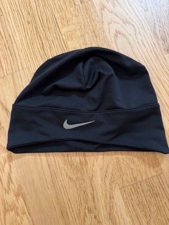 Nike Fussball Beanie wie neu