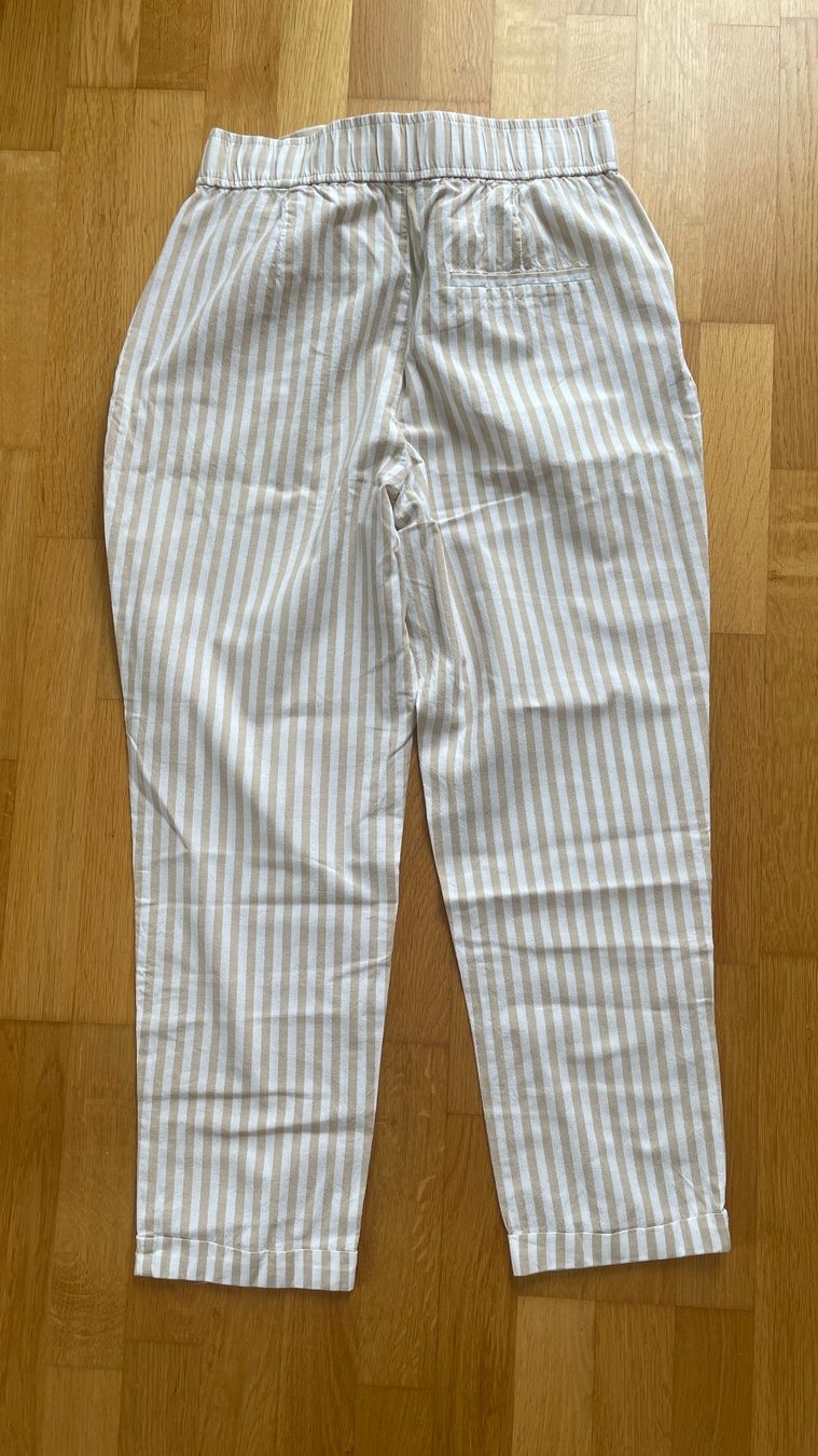 Pantaloni: Stoffhose gestreift, Grösse XS – Usato da Burgdorf venduto da Crown. 4