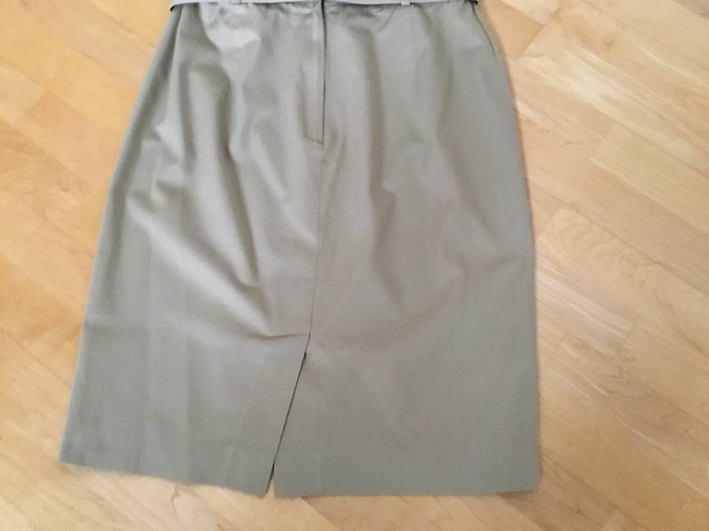 Gonne: Jupe dames – Usato da Tannay venduto da Erika_Bernet 1
