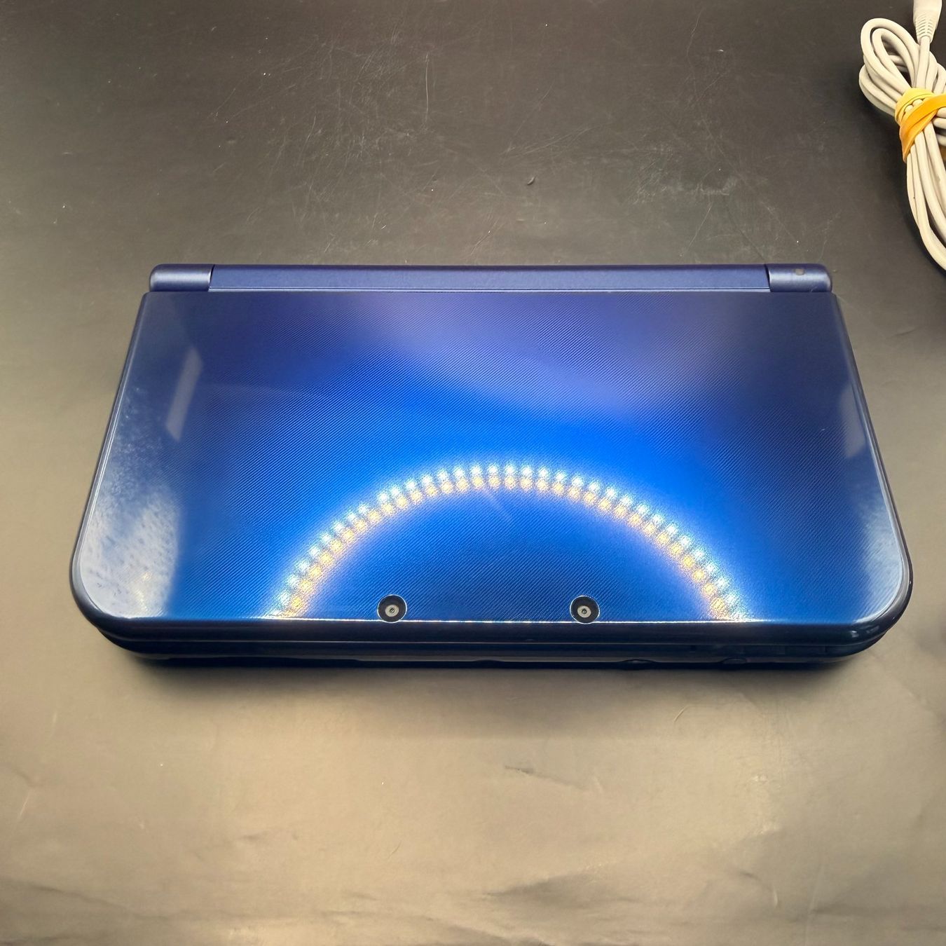 Nintendo Console: Nintendo 3DS XL Blau/Schwarz – Usato da Düdingen venduto da Nerdworld 4
