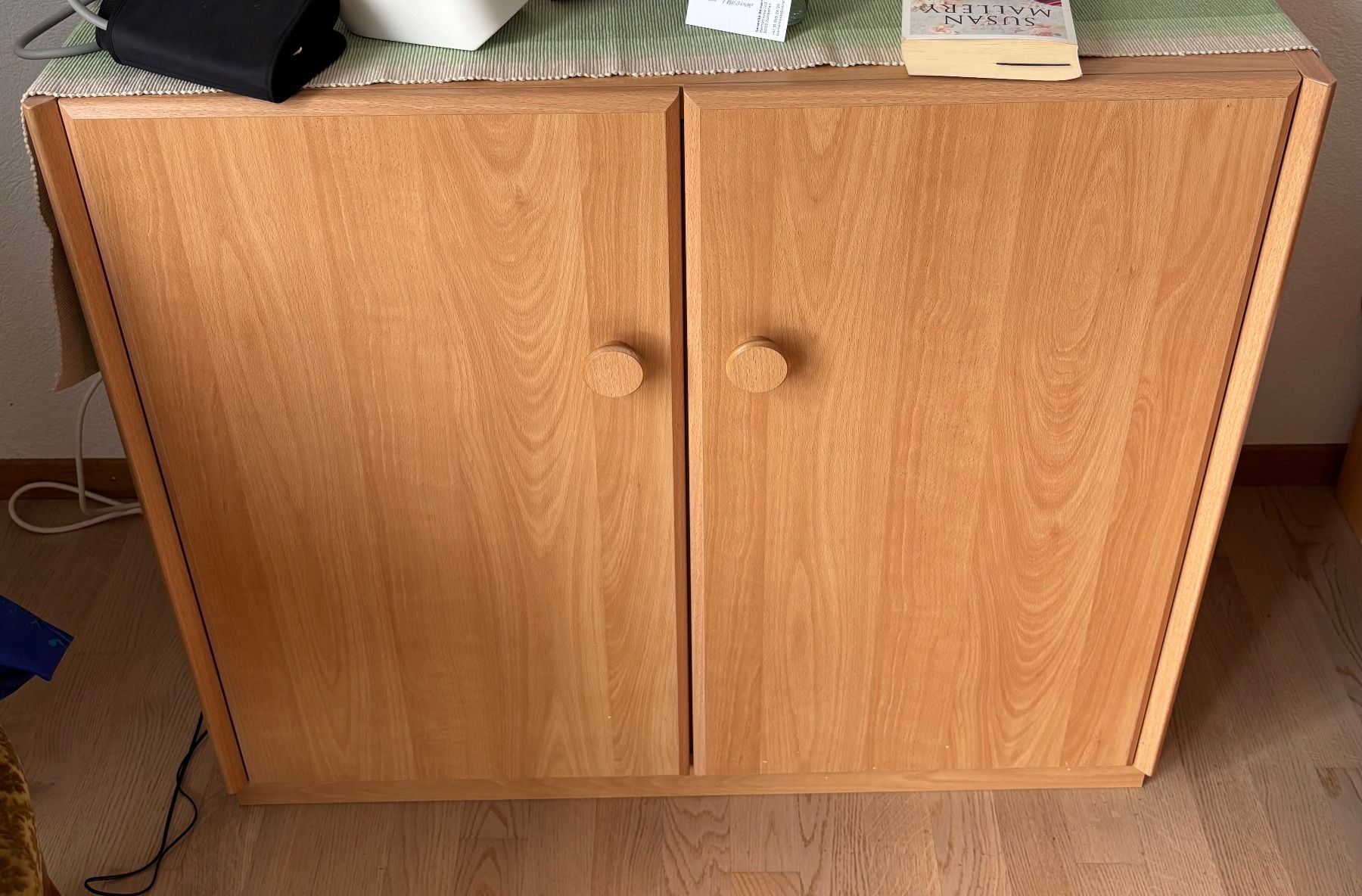 Lits: Bett elektr. mit Sideboard – D'occasion à Stans par hierkommtkurt 1