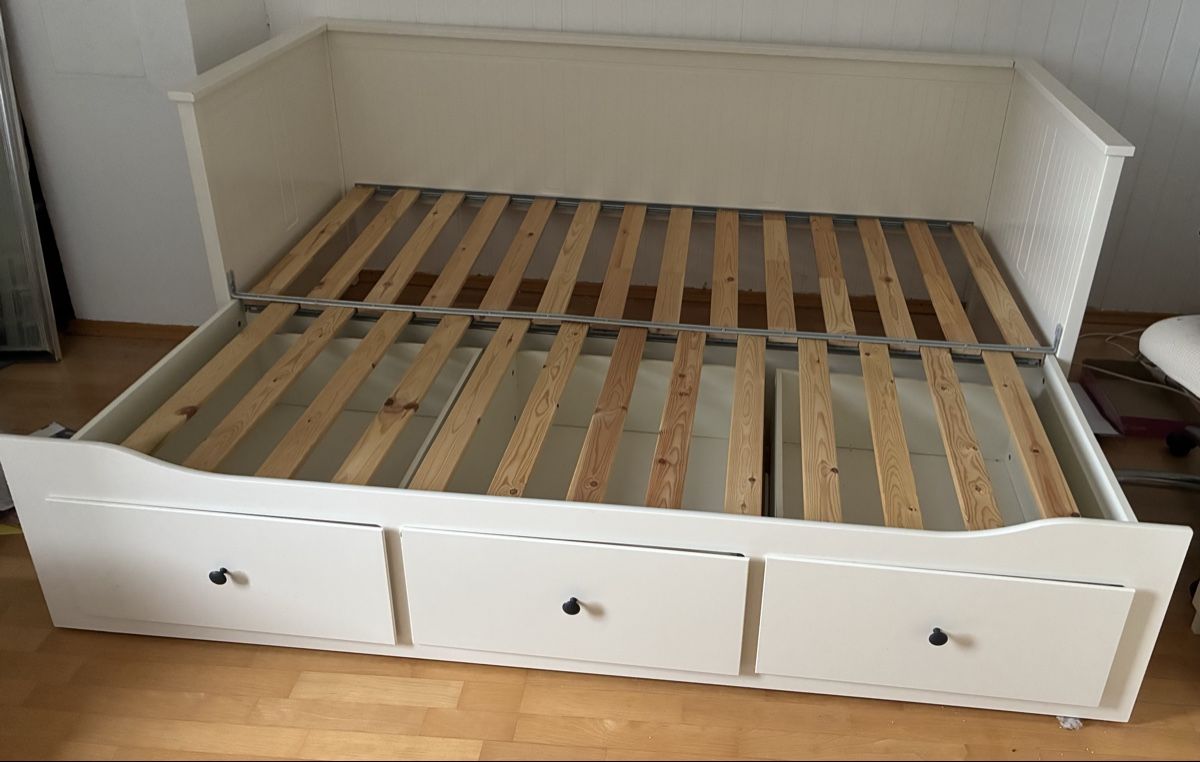 Letti: Ikea Hemmes Tagesbett – Usato da Biel/Bienne venduto da Yservus