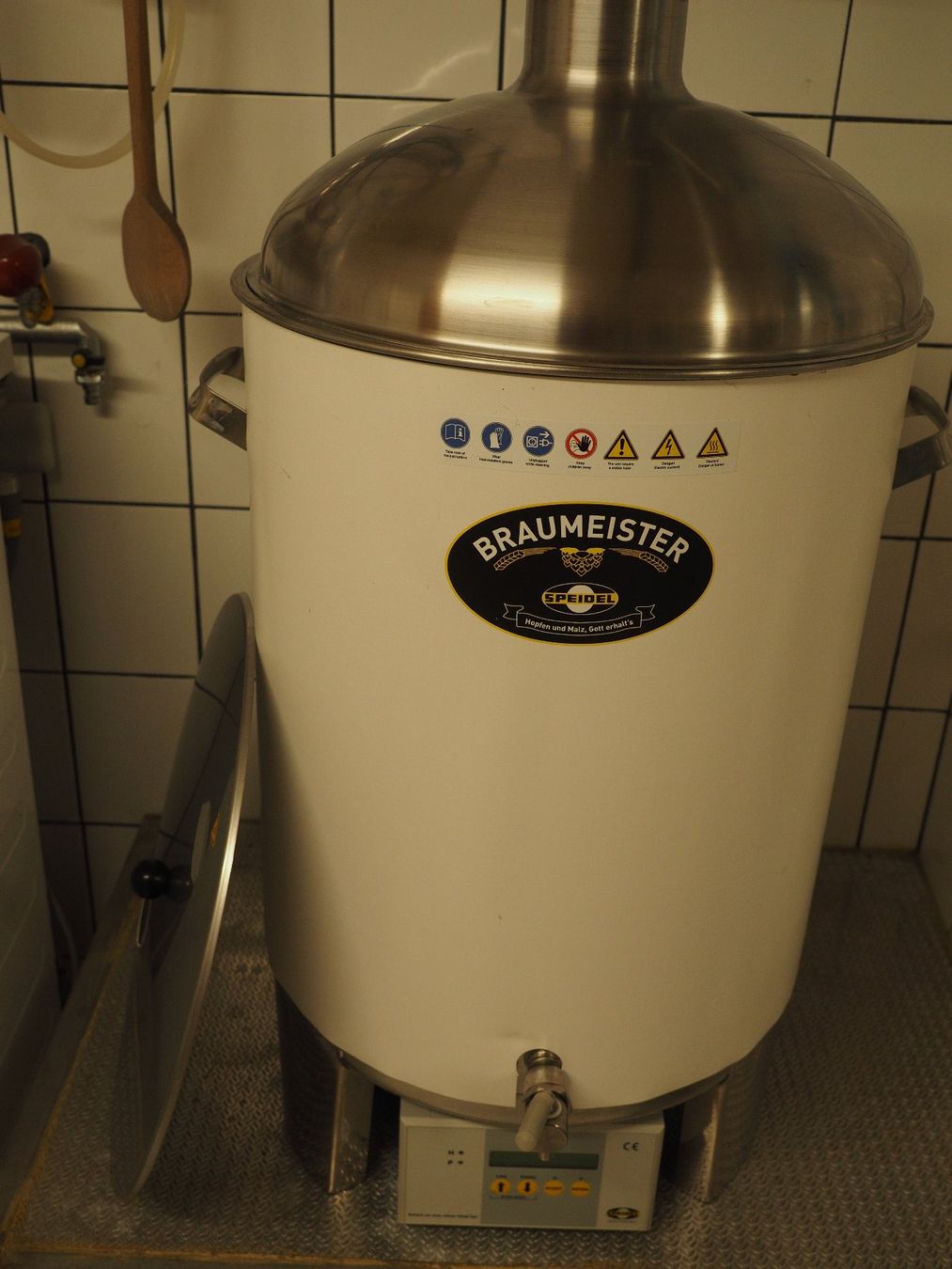 Braumeister Appareils de cuisine: Braumeister von Speidel 50l (Komplettes Brauset) – D'occasion à Arboldswil par Alexis46 1
