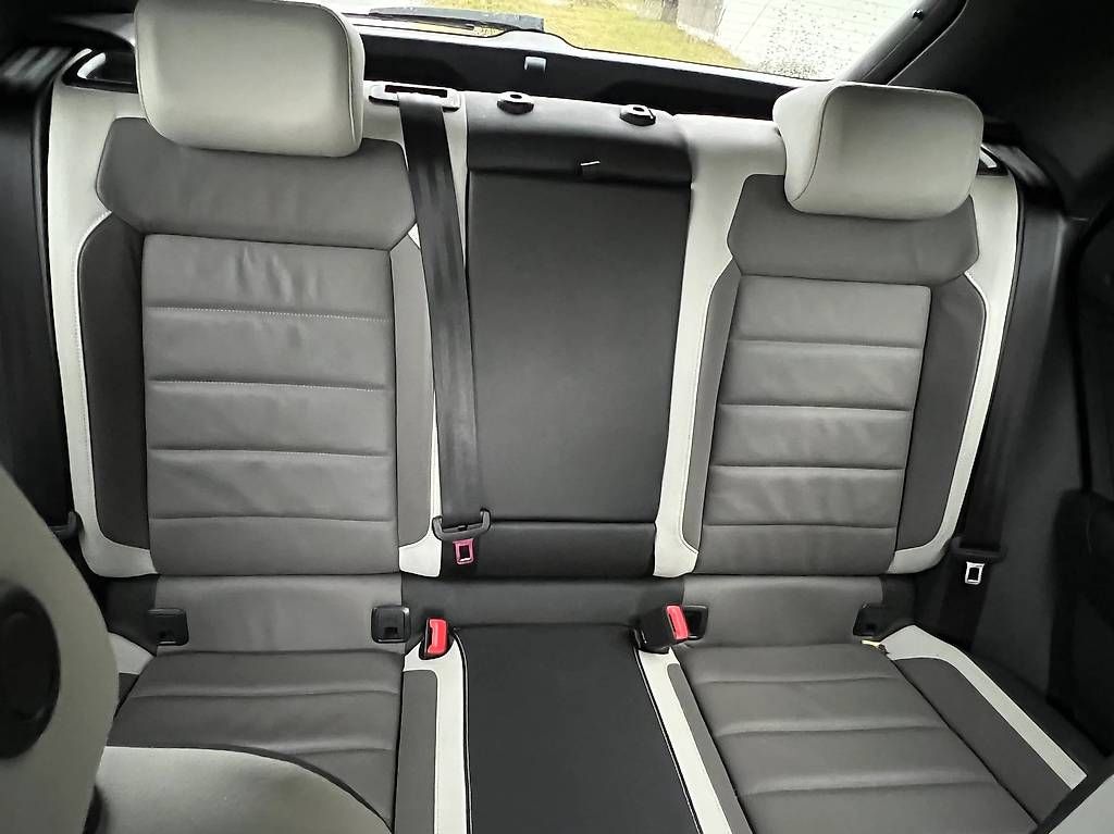 Automobili: VW T-Roc  – Usato da Rümlang venduto da VioletteGiraffe 2