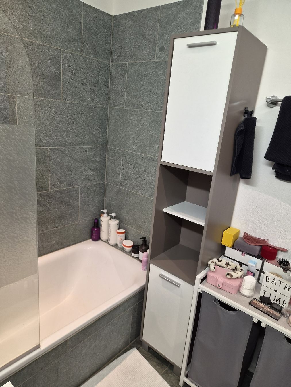 Armadi: Badezimmermöbel – Usato da Glattfelden venduto da Ivana5288