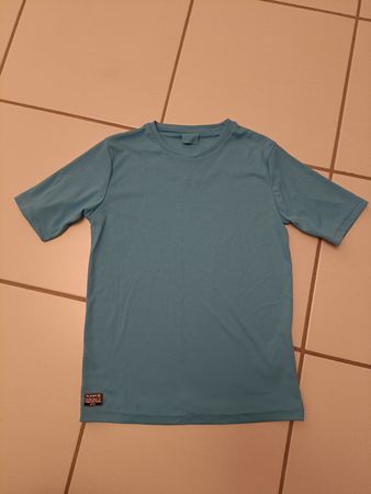 t-shirt enfant protection UV 50UPF Decathlon Olaian